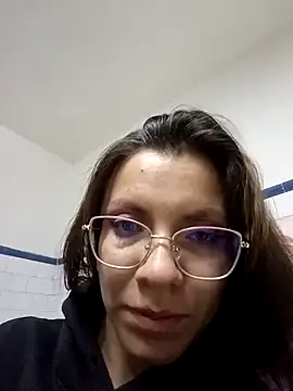 Snapshot of karlamorris_ chatting on December 2024 01:27:01 AM karlamorris online show from December 2024 01:27:01 AM