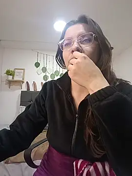 karlamorris  online show from October 2025 05:35:02 AM