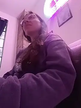 karlamorris  online show from November 2025 01:44:02 PM