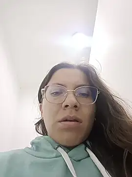 karlamorris  online show from November 2025 02:42:01 PM