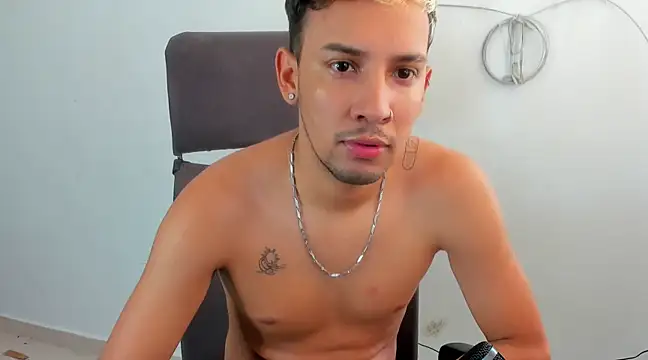 wonder23cm online show from March 2025 12:23:02 PM