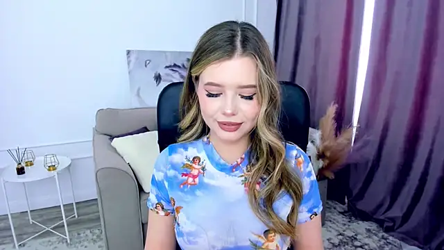 Snapshot of FollowLovee chatting on February 2025 11:31:01 AM FollowLovee online show from February 2025 11:31:01 AM