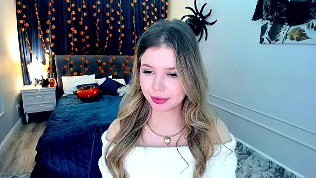 Snapshot of FollowLovee chatting on October 2025 07:47:01 PM FollowLovee online show from October 2025 07:47:01 PM