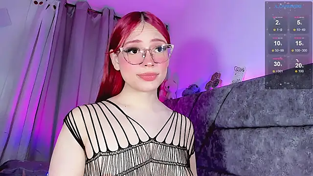 Valentina Alba online show from November 2025 02:26:01 AM