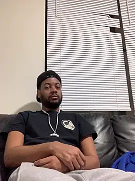 Snapshot of MrPresident_P chatting on March 2026 01:18:02 AM MrPresident P online show from March 2026 01:18:02 AM