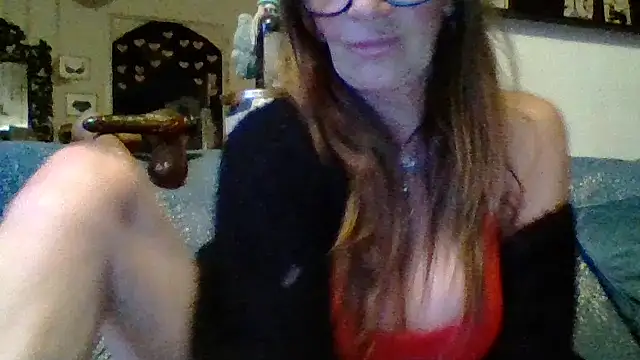 gildamilf online show from April 2026 06:21:01 PM