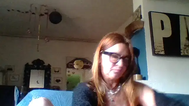 Snapshot of gildamilf chatting on May 2026 01:49:02 PM gildamilf online show from May 2026 01:49:02 PM