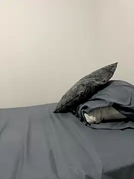 Latina vanessa online show from November 2025 11:36:02 PM