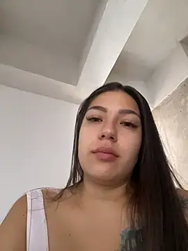 Latina vanessa online show from May 2026 01:30:02 PM