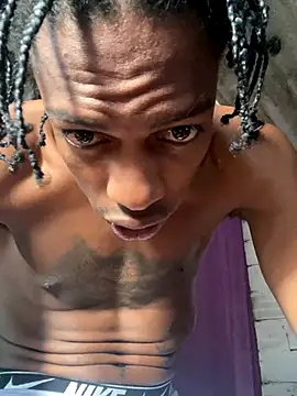 Larry-n-clouds online show from November 2025 03:11:01 PM