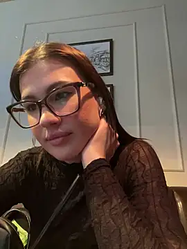 RinaCat online show from March 2025 08:30:01 AM