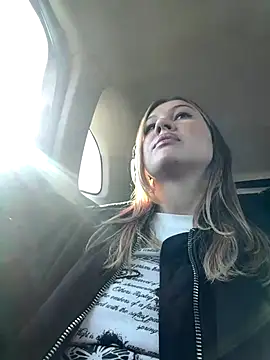 RinaCat online show from September 2025 05:20:01 AM