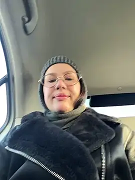 RinaCat online show from November 2025 05:54:01 AM