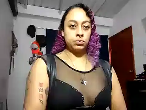 Cata Blue   online show from January 2025 02:30:02 PM