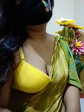 Snapshot of Ameera19 chatting on June 2026 02:53:01 AM Ameera19 online show from June 2026 02:53:01 AM
