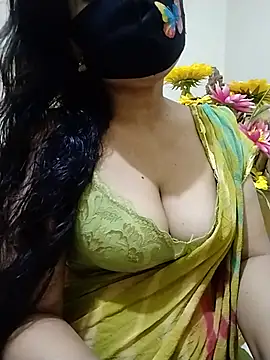 Snapshot of Ameera19 chatting on July 2026 09:31:02 PM Ameera19 online show from July 2026 09:31:02 PM