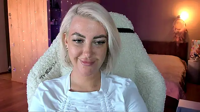 tykioty Miley online show from February 2025 12:50:01 PM