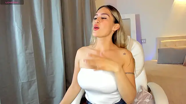 megan connor  online show from October 2025 01:59:01 AM