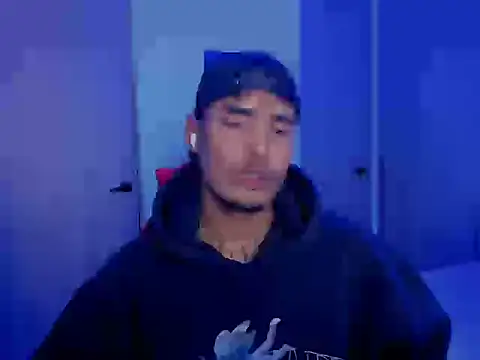 thomas latin boy online show from September 2025 01:49:01 AM