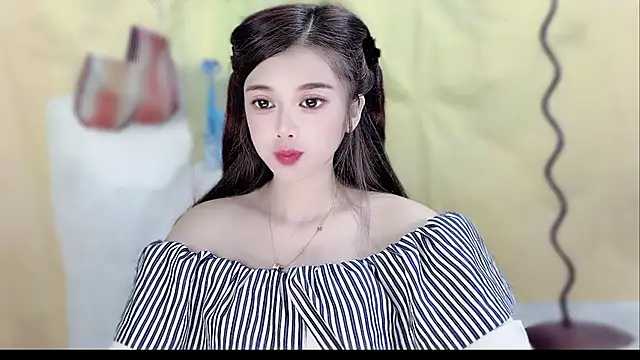 VIWVI online show from May 2026 05:03:02 AM