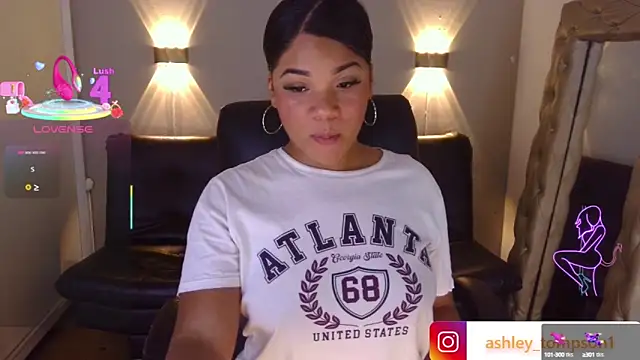 ashley Tompson1 online show from March 2025 07:26:02 PM