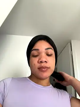 ashley Tompson1 online show from November 2025 12:08:02 PM