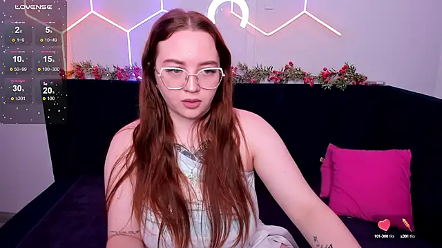 Emma adorablle online show from December 2024 05:04:02 AM