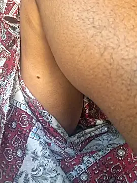 Priya Bong online show from March 2026 04:52:01 AM