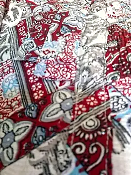 Priya Bong online show from April 2026 03:44:02 AM