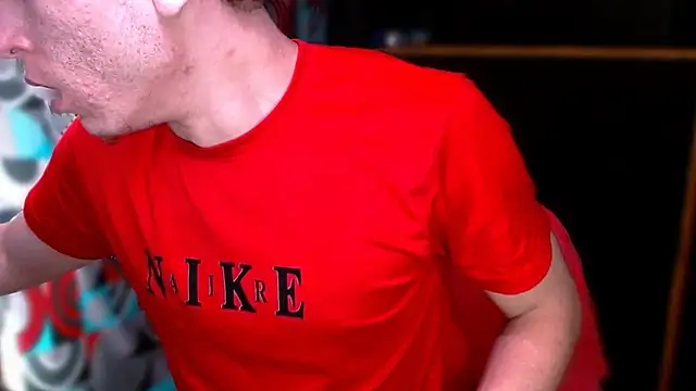 deividcloud36 online show from November 2025 02:33:02 AM