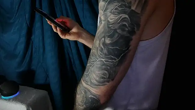 Kenner fox77 online show from December 2024 09:50:02 PM