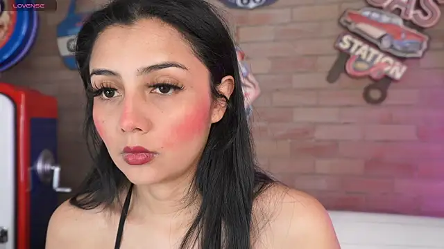 Snapshot of miss_lizith chatting on June 2026 11:02:02 AM miss lizith online show from June 2026 11:02:02 AM