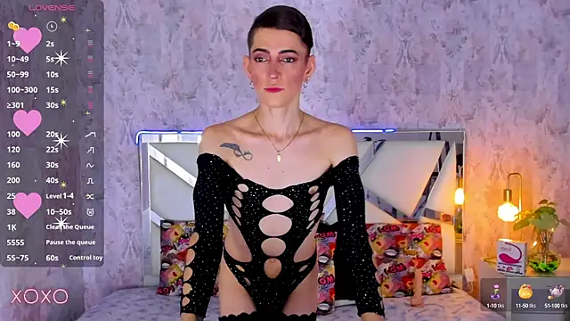 dominic thailor online show from October 2025 01:31:01 PM