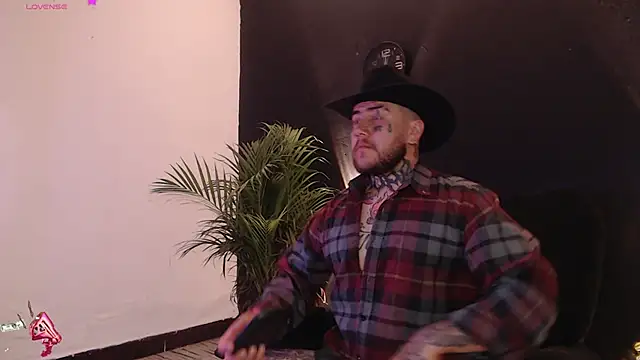 Ash gusbig online show from February 2025 02:55:02 AM