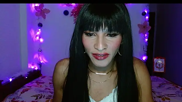 carolinemiller7 online show from December 2024 08:40:01 AM