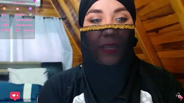 AmbarBurhan online show from November 2025 04:17:02 PM