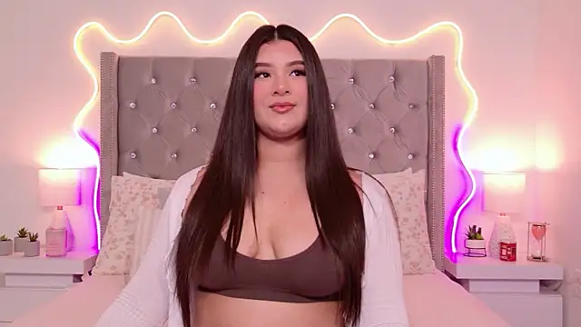 JuliaSUMMERS2022 online show from February 2026 10:02:02 PM