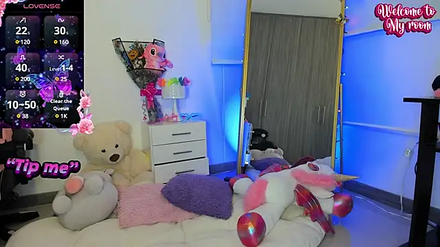 SheilaSmiith online show from March 2025 10:40:01 PM