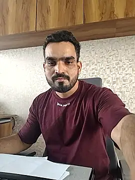 indianguy89 online show from January 2026 07:12:01 AM