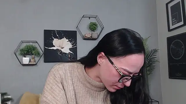 Snapshot of IzabelllNoir chatting on February 2026 09:32:01 AM IzabelllNoir online show from February 2026 09:32:01 AM