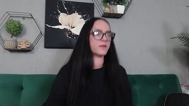 Snapshot of IzabelllNoir chatting on March 2026 10:10:02 AM IzabelllNoir online show from March 2026 10:10:02 AM