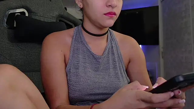 Lucy Fer5 online show from March 2026 04:51:02 PM