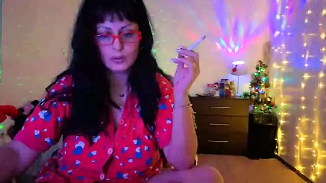 YourDreamLoverr online show from December 2025 12:28:02 AM