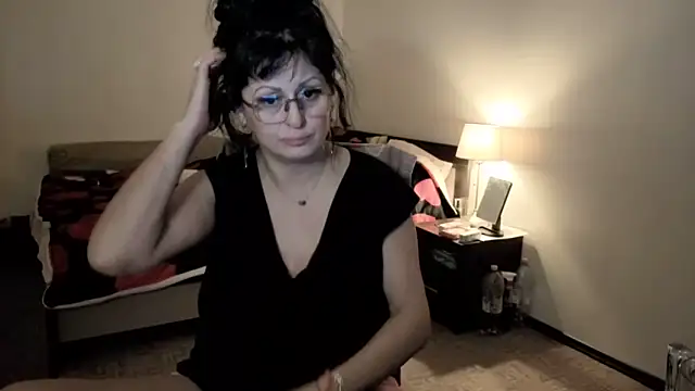 YourDreamLoverr online show from March 2026 12:26:02 AM