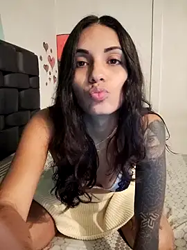 Snapshot of Anifer chatting on January 2025 10:54:02 PM Anifer online show from January 2025 10:54:02 PM