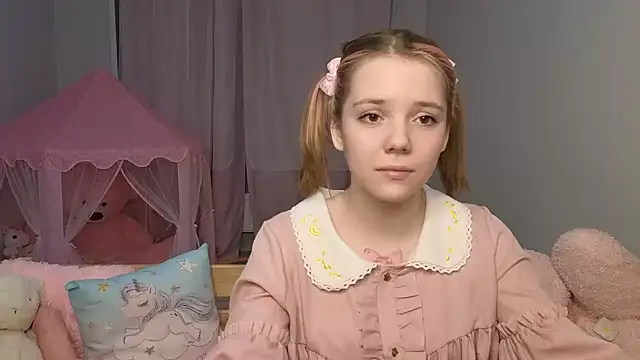 Snapshot of PrincessLittleKiki chatting on March 2026 05:53:02 PM PrincessLittleKiki online show from March 2026 05:53:02 PM