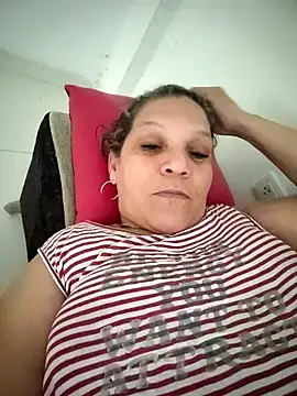 Snapshot of Uzziah_Sabag chatting on October 2025 02:45:02 AM Uzziah Sabag online show from October 2025 02:45:02 AM