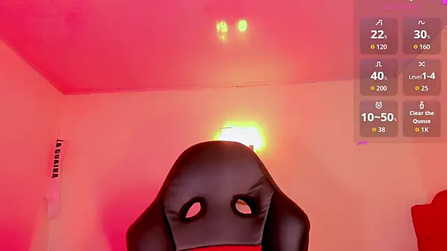 naomy  xx online show from February 2026 03:18:01 AM