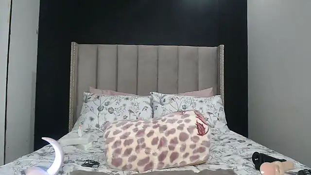 Ms  JOJO online show from April 2026 10:47:02 PM