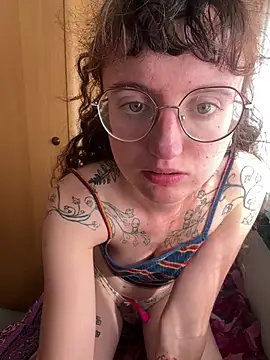 Snapshot of _foxygirl_ chatting on April 2026 03:10:02 PM foxygirl online show from April 2026 03:10:02 PM